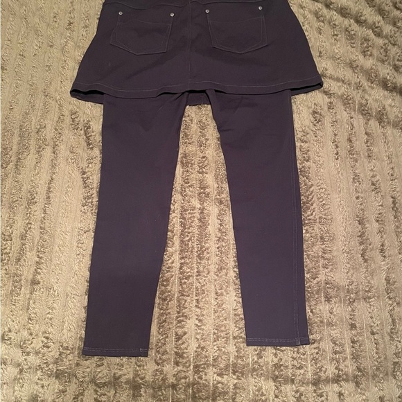 Athleta Black Skirted Leggings - Picture 2 of 3